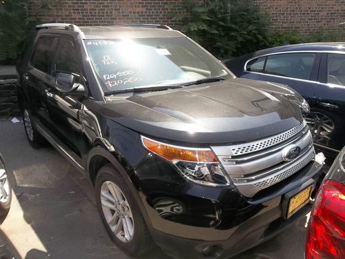2013 ford explorer xlt 4x4 stop bu y &amp; take a look at this steal or a deal!!!!!!