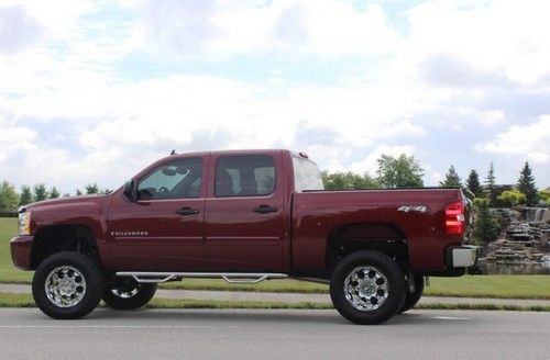 Like new chevy with a lift kit chrome wheels we finance 4x4 four wheel drive