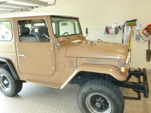 1976 fj 40 toyota land cruiser