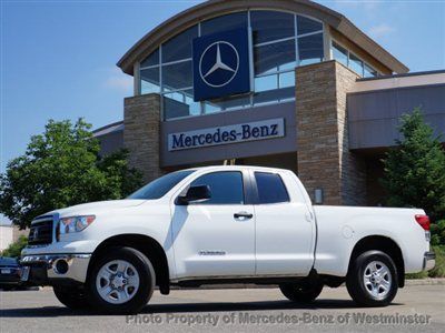 2012 toyota tundra double cab 4x4 / 1 owner / 24k miles / very clean