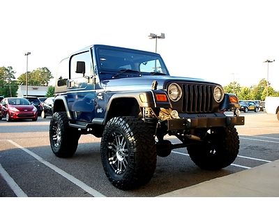 Lifted jeep *** must see!!!