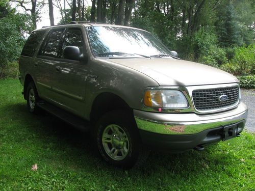 Tan 2001 ford expedition xlt with remote starter