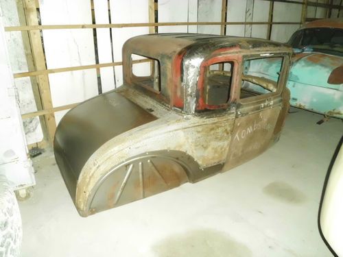 1930 ford 5 window coupe body withtitle