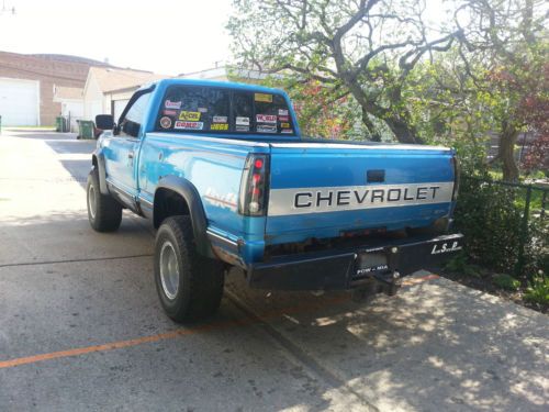 Sell used 1991 Chevy Silverado 4x4 lifted truck in Lyons ...