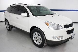 11 chevrolet traverse lt, clean 1 owner with comfortable leather seats!