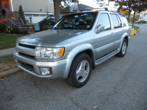 2003 infiniti qx4! great suv and reliable!