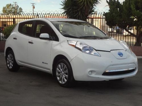 2013 nissan leaf damaged salvage fixer only 1k miles runs cooling good wont last