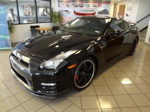 Brand new 2014 nissan gt-r  limited *track edition*