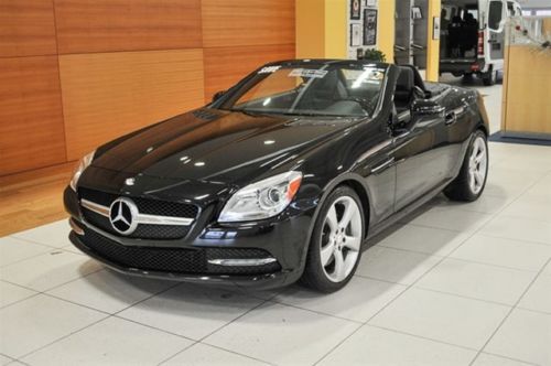 Gorgeous 2012 slk350 certified with no reserve!!!