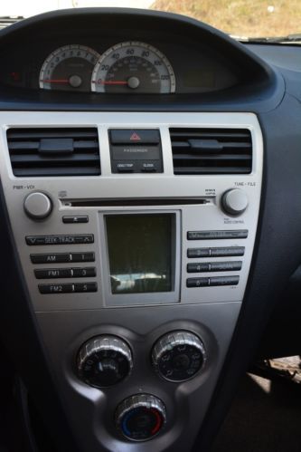 2007 Toyota Yaris S Sedan 4-Door 1.5L, image 7