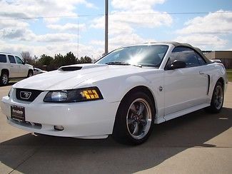 2004 ford mustang convertible,one owner! local car real clean! both keys!