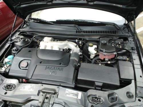 2003 jaguar x-type base sedan 4-door 2.5l