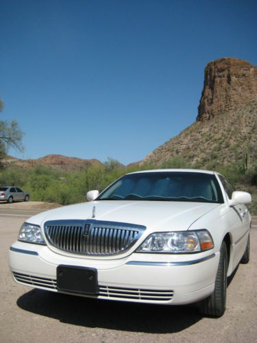 2003 lincoln town car executive in arizona