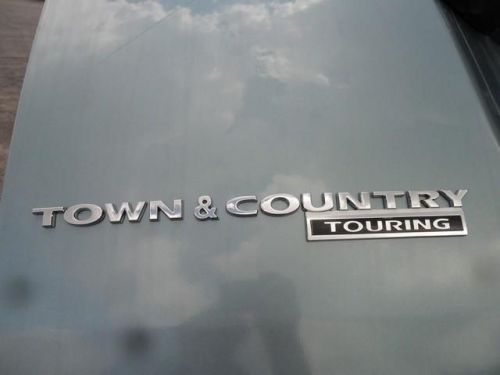 2008 chrysler town & country touring