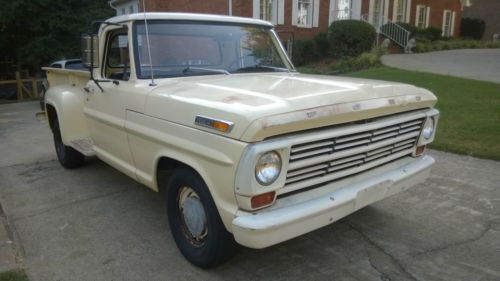 1968 ford f 100, one owner, original title, 97k actual miles, no rust