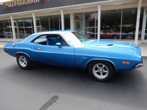 1973 dodge challenger b5 blue 440 pistol grip 4 speed disc brakes mopar muscle!