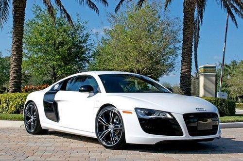 2012 audi r8 exclusive edition!! loaded $174,000 msrp!! only 162 miles!!!