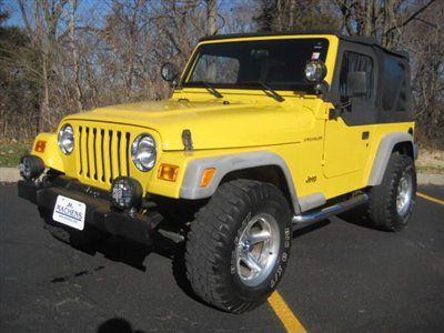 2002 jeep wrangler 4cly 5-speed manual soft top