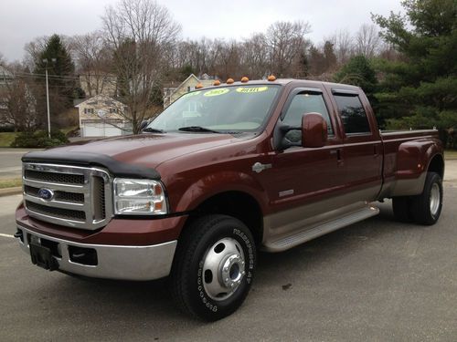 2005 ford f350  king ranch super duty lariat * 4x4* dually *crew cab no reserve