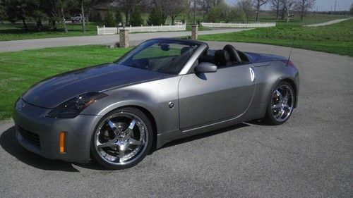 2004 nissan 350z convertible touring edition heated leather!