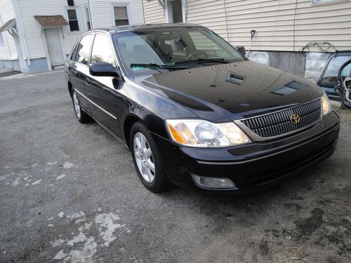 2002 toyota avalon xls  on great condition