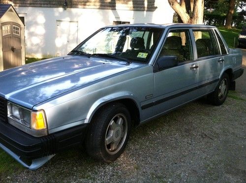 Purchase Used 1989 Volvo 740 Turbo 5-speed Manual