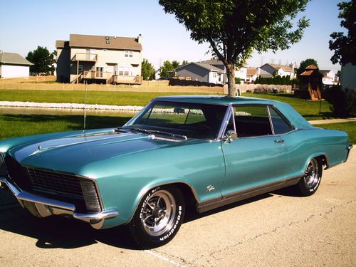 1965 buick riviera with dual quads! super solid &amp; straight! very nice car!