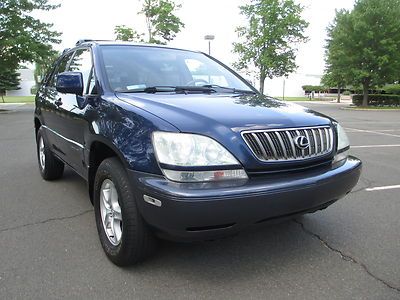 2003 lexus rx 300 leather sunroof power seats drives great!!!!! no reserve