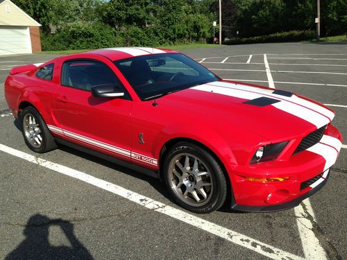 2007 shelby gt500 3,800 miles signed by carroll shelby