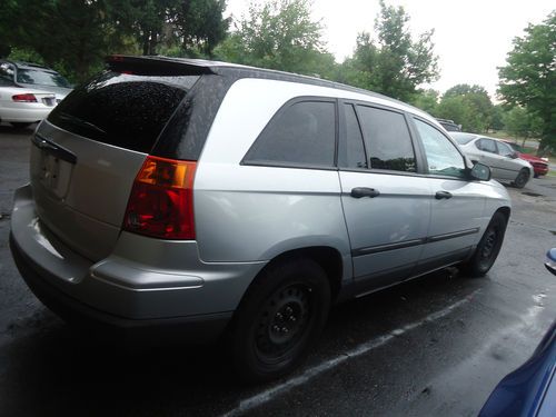 2005 chrysler pacifica it runs &amp; drive has some body damge clear title