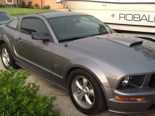 2007 mustang gt like, new
