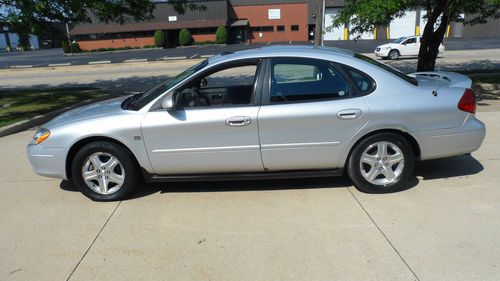 No reserve auction! highest bidder wins! come see this reliable ford taurus sel!