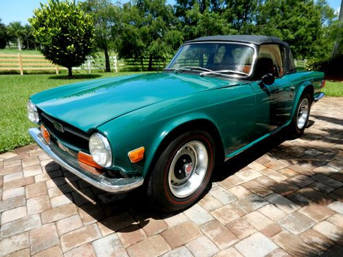 Gorgeous 1972 triumph tr6, 4 speed, beautiful condition, no rust, no reserve!