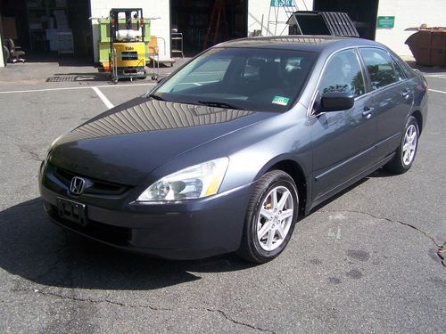 2003 honda accord ex - 4 door - leather - moonroof - 6 disc changer - clean