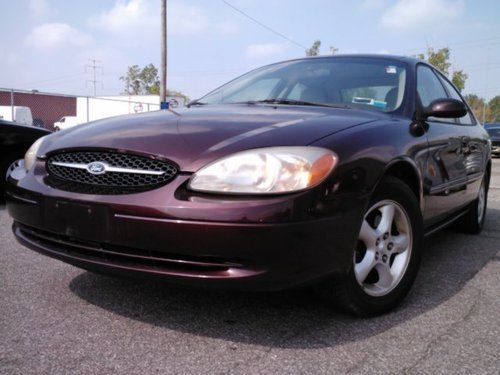 Ford taurus 2001(( no reserve auction ))