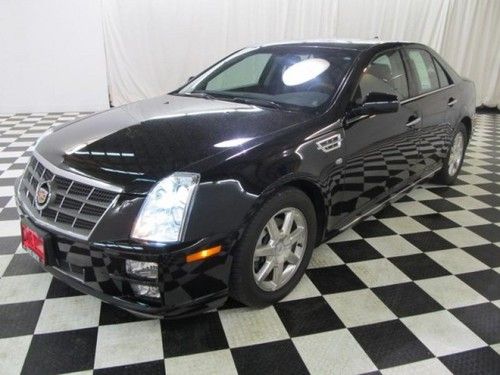 2011 rwd, heated/cooled leather, navigation, sunroof, 6 disk cd/mp3 player, dvd