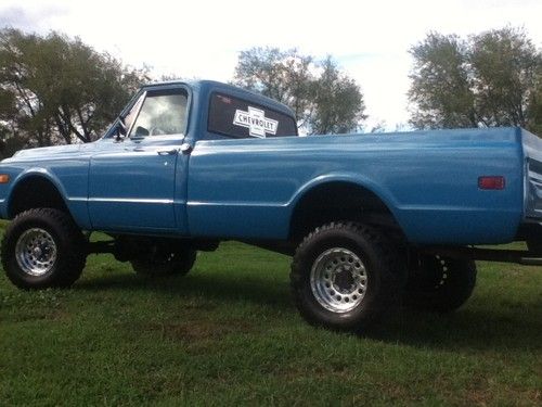 1969 teal chevy c20 4x4 longbed