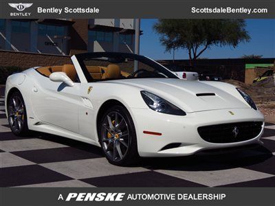 2011 ferrari california with 2300 miles~call today 480-538-4340!