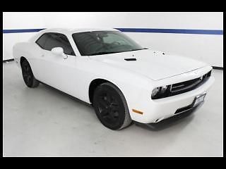 10 dodge challenger coupe se power seats, blacked out wheels, we finance!