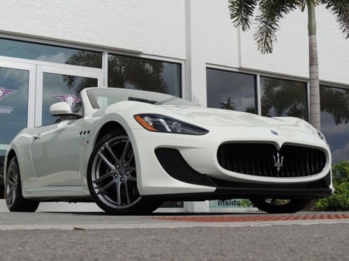 1 owner mc stradale white on black gt only 3k miles new condition loaded with op