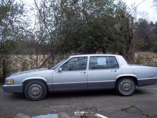 1990 cadillac deville base sedan 4-door 4.5l