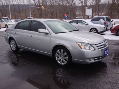 No reserve nr 2005 toyota avalon xls nav leather htd seats sunroof super clean!!