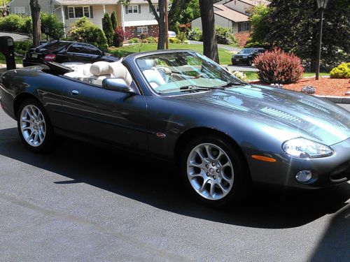 2001 jaguar xkr convertible 17k orig miles/ full warranty
