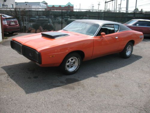 1972 dodge charger se, 440 six pack, 727 racing automatic, dana 60 3:73 rear