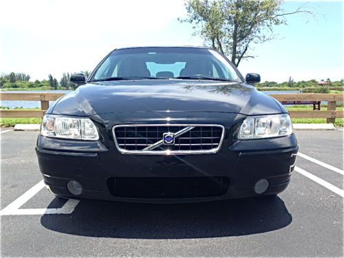 Purchase used 05 Volvo S60 T5! Manual Transmission! 1-Owner! Warranty