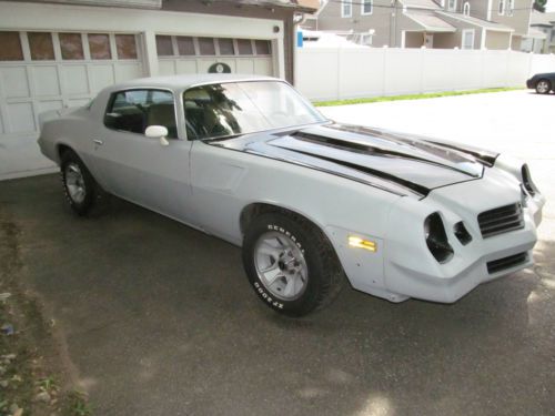 1980 chevrolet, z28 ( 4 speed car ) non t.top..mechanic special