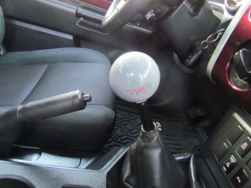 Purchase used 2007 Toyota FJ Cruiser Manual Transmission in Erie