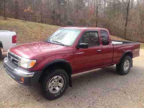 Buy used 1999 Toyota Tacoma SR5 Extended Cab Pickup 2-Door 3.4L 4X4 in