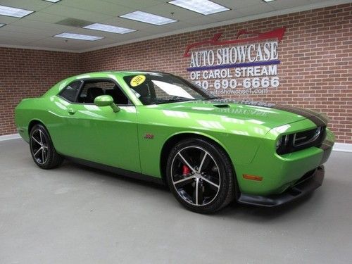 2011 challenger srt8 navigation green w/ envy