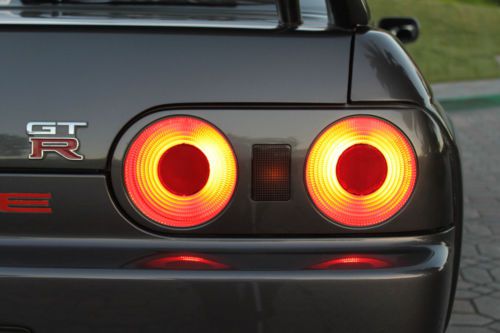 1989 nissan skyline r32 gt-r [immaculate original condition low miles 1 owner]